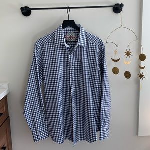 *BRAND NEW* Robert Graham Men’s dress shirt